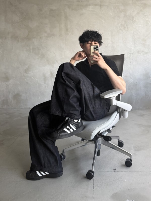 Originals | adidas 公式オンラインショップ