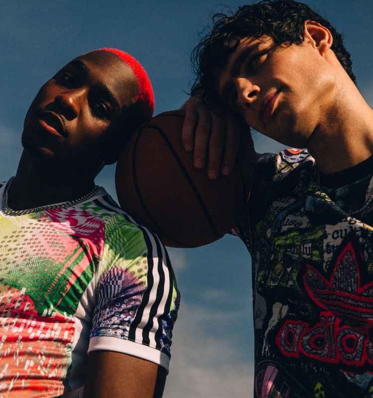 アディダス オリジナルス  LGBT SST TRACK TOP  PRIDE adidas Originals アディダスオリジナルス SST トラックトップ