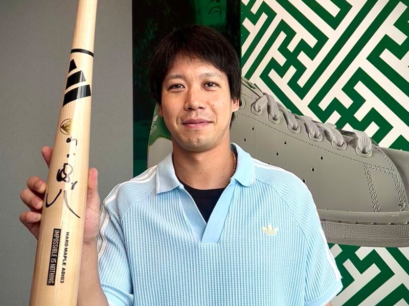 Adiclub Holiday | adidas 公式オンラインショップ