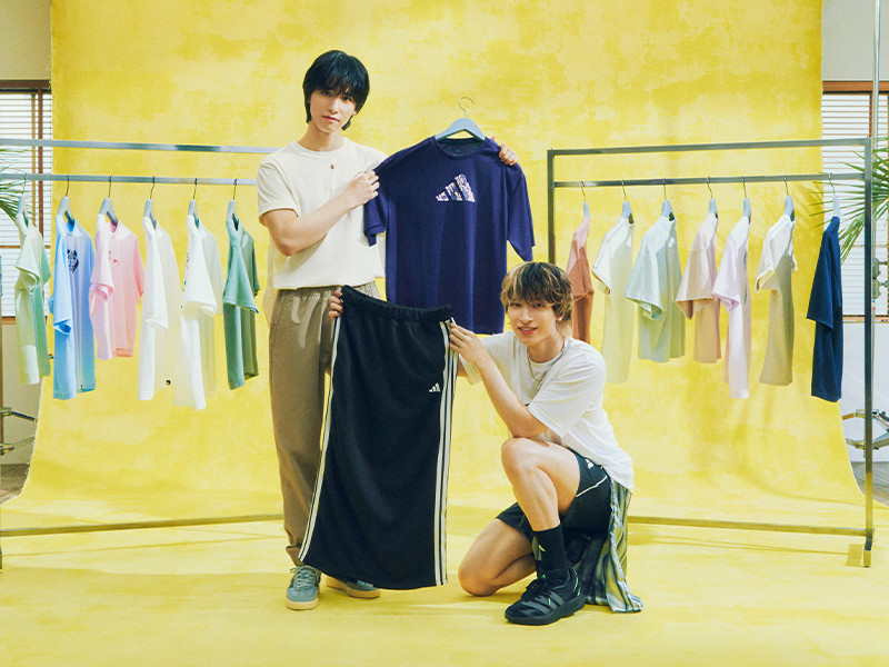 【値下げ】adidas JO1 キャンペーン　ポスター JO1と共に夏を楽しむ一枚を 【アディダス公式】