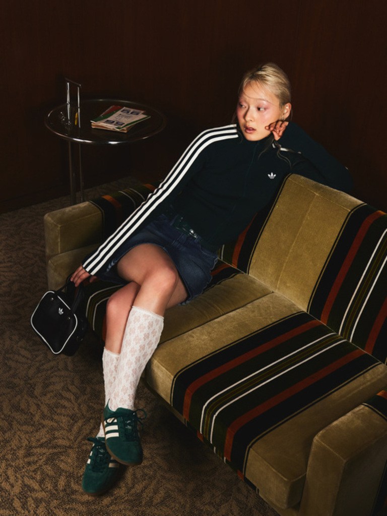 ⭐️アディダスオリジナルス ⭐️超超ドデカロゴ 「リバーシブル」⭐️ほぼ未使用 楽天市場】 【公式】アディダス adidas 返品可 ライフスタイル