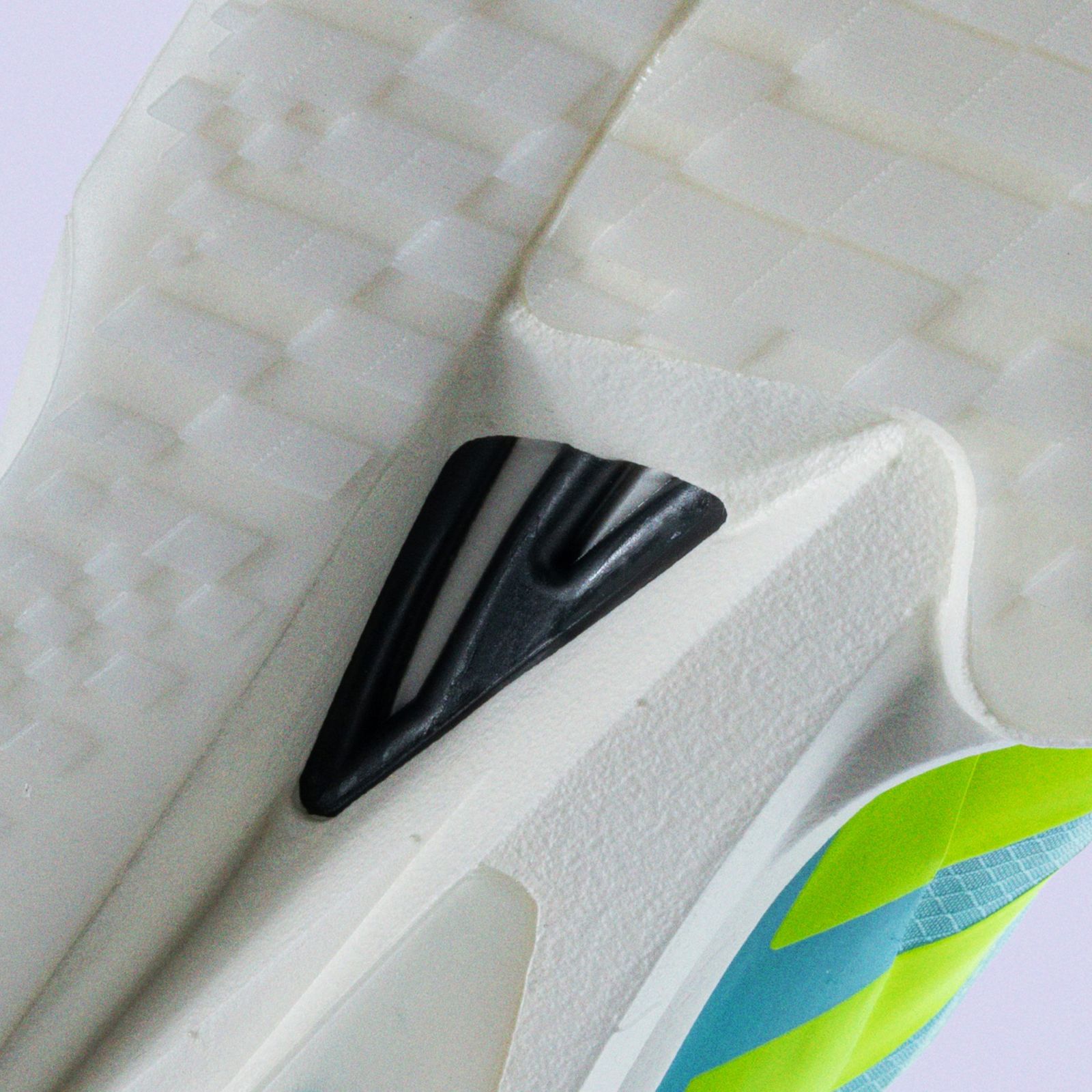 アディダス アディゼロ タクミ セン 11 / Adizero Takumi Sen 11