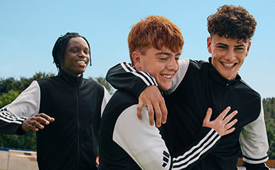 BUDDiiS ✖️adidasコラボ MORRIE スポーツオーソリティ BUDDiiS ✖️adidasコラボ MORRIE スポーツオーソリティ - メルカリ