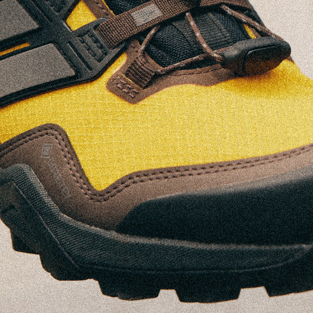 アディダス テレックス スカイチェイサー GORE-TEX ハイキング