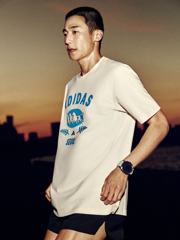 kr-city_of_runners-running-ss25-launch-plp-image collection-asset1