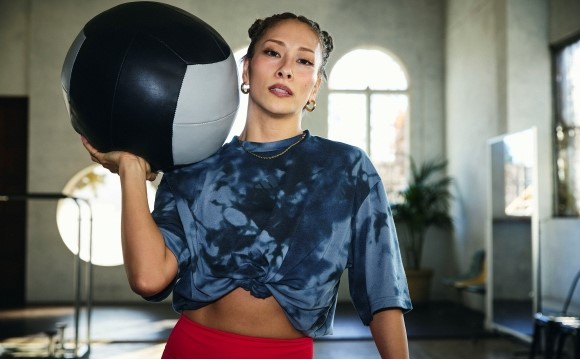 jp_strength_lesmills_training_ss25_sustain_plp_collection_interactive_wallpaper_asset_gym_d_efef73fcc5.jpg