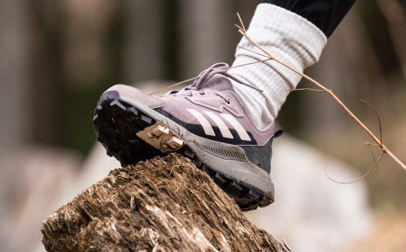 Adidas scarpe per camminare shop