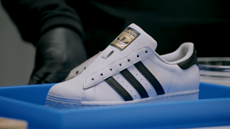 3 Ways to Keep White Adidas Superstar Shoes Clean - wikiHow
