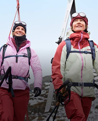 Image of Caja Schöpf and Raphaela Haugh, Professional Skier and Adventurer in new adidas TERREX product.