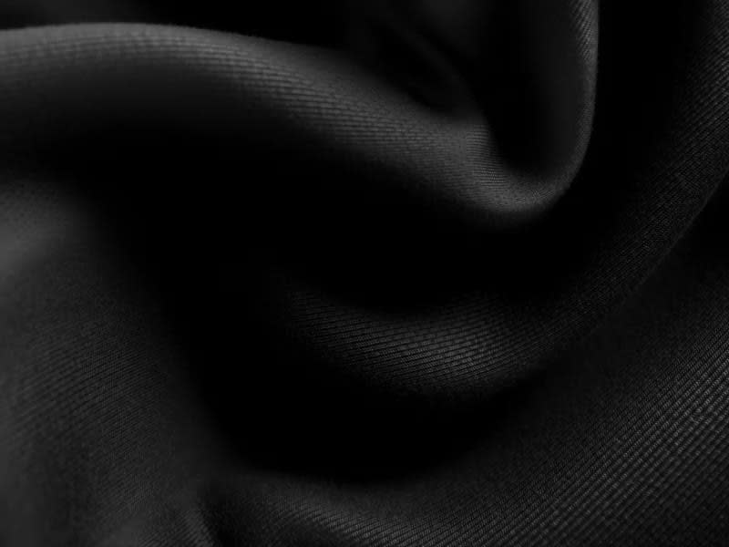 Een CGI-video pronkt met Primeknit-materiaal.