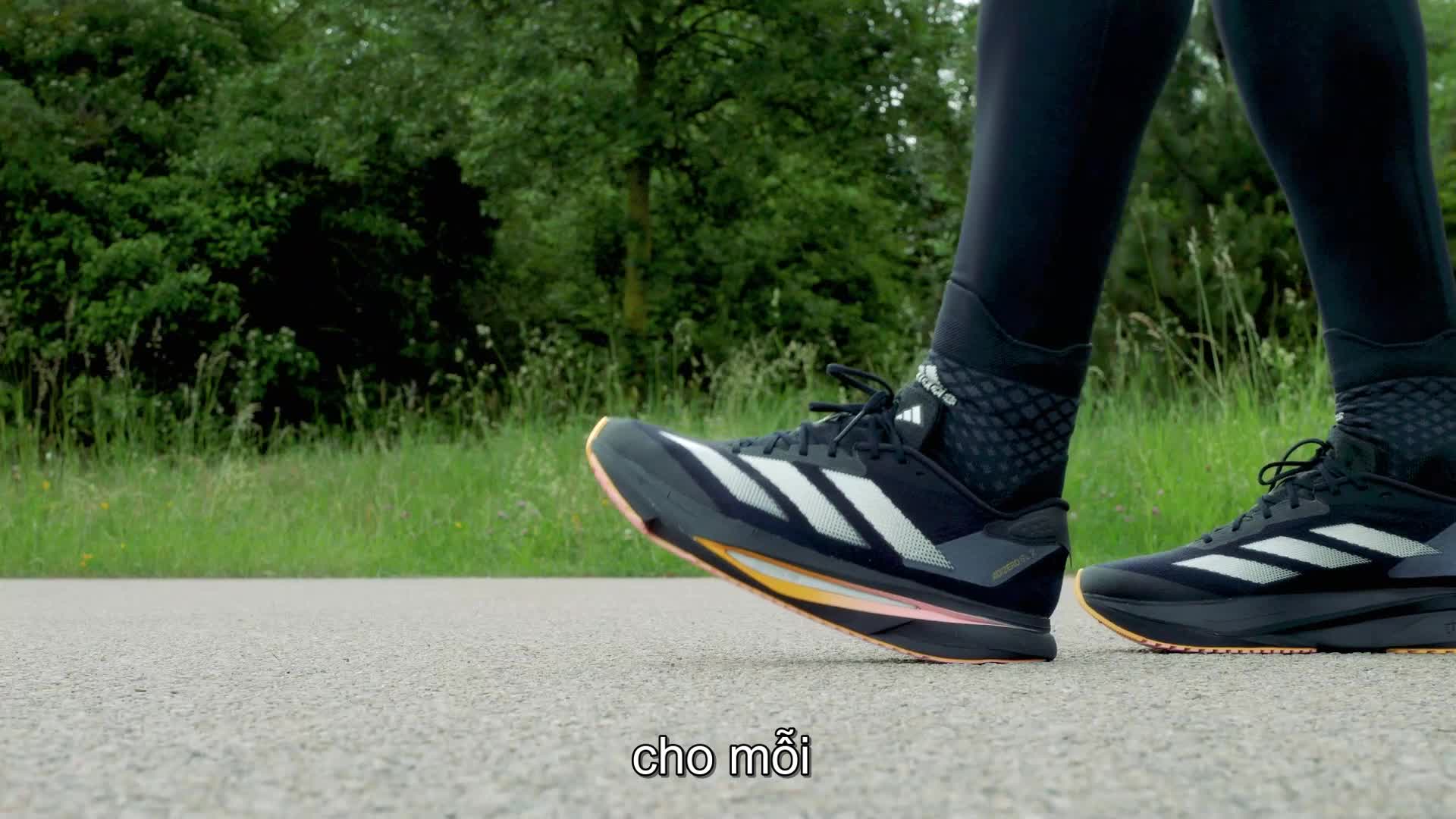 Tech video showing features of SL 2 shoe