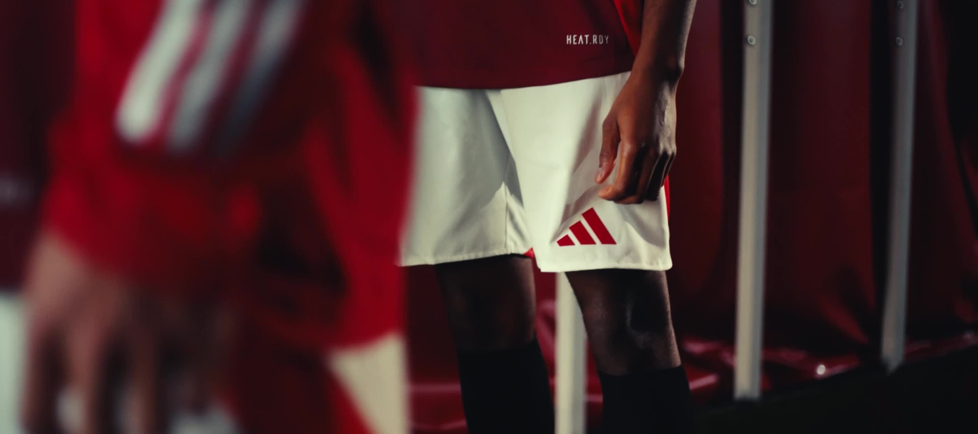 Video featuring male and female players wearing the new Manchester United 24/25 home kit